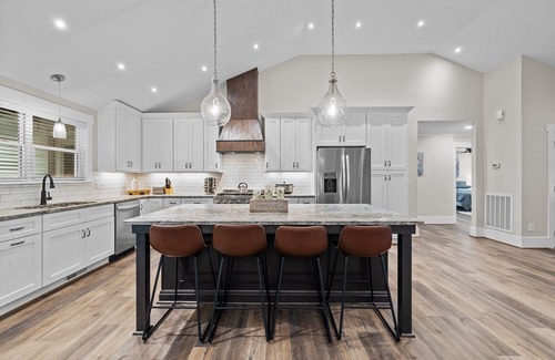 North Raleigh Casa | Stunning Home, conveniently located in Raleigh
