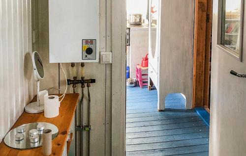 Undal Casa | Stunning Home In Åkerberga With Sauna