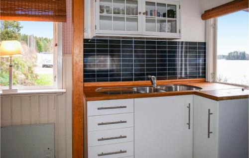Grannas Casa | Stunning Home In Ambjörnarp