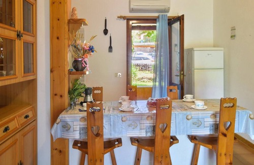 Cannigione Casa | Stunning Home in Cannigione With 2 Bedrooms