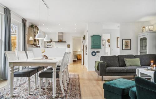 Syddjurs Kommune Casa | Stunning Home In Ebeltoft With Wifi
