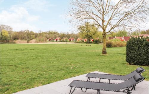 Ewijk Casa | Stunning Home In Ewijk With Kitchen