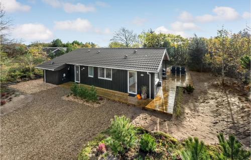 Henne Casa | Stunning Home In Henne With Kitchen