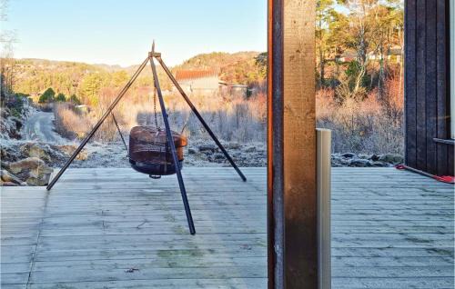 Lyngdal Casa | Stunning Home In Lyngdal With Wifi