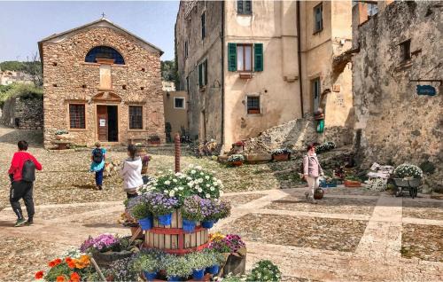 Magliolo Casa | Stunning Home In Magliolo