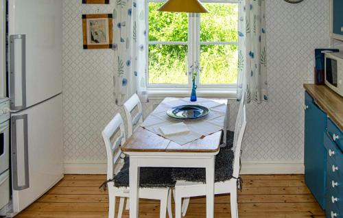 Narkesberg Casa | Stunning Home In Närkesberg With Wifi
