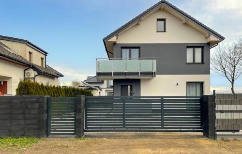 Kamien Pomorski Casa | Stunning Home In Kamien Pomorski