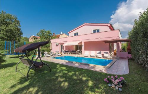 Kadumi Casa | Stunning Home In Porec With Kitchen