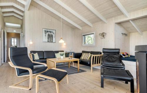 Klegod Strand Casa | Stunning Home In Ringkøbing With Sauna