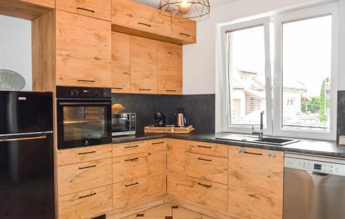 Gietrzwald Casa | Stunning Home In Woryty With Kitchen