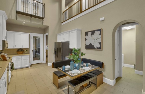 Flower Mound Casa | Stunning Home near Gaylord Texan-Golf-Grapevine-Restos-Bars-Trails-Lake-DFW ARPT