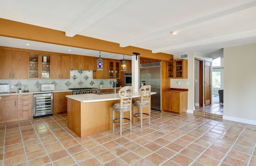 Buena Park Casa | Stunning Home on Golf Course ~ 8 Mi to Disneyland!