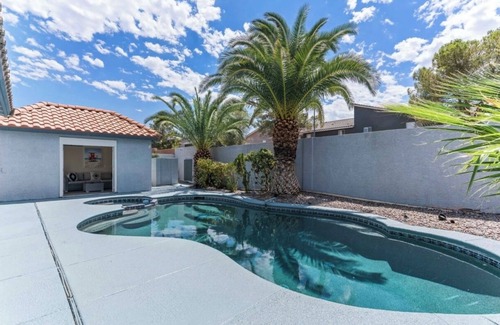 Green Valley North Chalet De Esquí | Stunning Home Pool, Cabana & BBQ