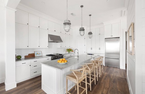 Galveston Casa | Stunning Home Steps from Beach! 5 Bd + 4.5 Baths w/Elevator Beachtown Galveston