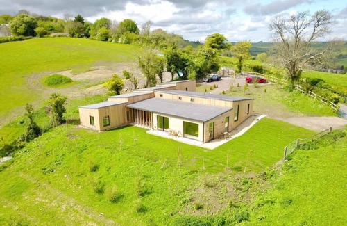 Bath Casa | Stunning Home With Garden Panoramic Views
