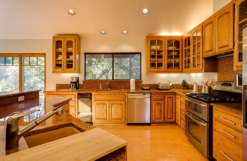 Santa Rosa Casa | Impresionante casa con piscina, jacuzzi, terrazas y cocina gourmet, ¡cerca de las bodegas!