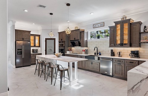 Pinellas Park Casa | Stunning house in Pinellas Park - Pool Heat Avail