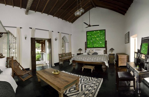 Chorao Villa | Impresionante villa portuguesa con piscina en el norte de Goa