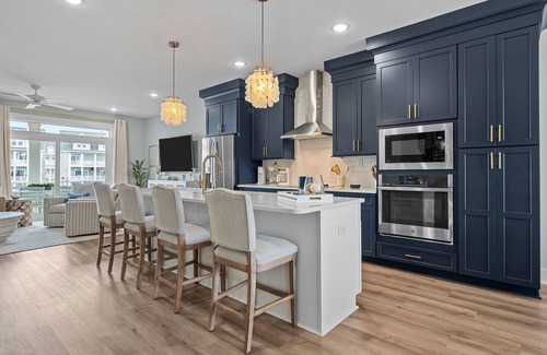 Morehead City Casa | Stunning Inlet Cove Townhome (Dock Holidays)