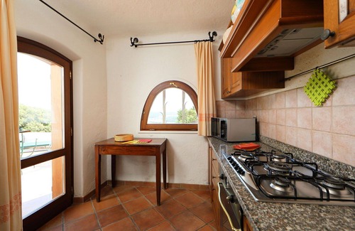 Santa Teresa di Gallura Villa | Estupenda casa de vacaciones privada con WIFI, jacuzzi, A/C, piscina privada, TV, patio
