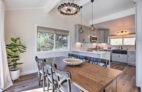 Lake Arrowhead Cabaña | Stunning Lake Arrowhead Cabin w/ Lake Views!
