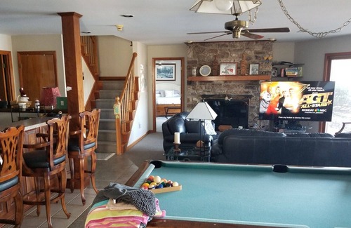 Penhook Casa | Stunning lake front with private dock and pontoon boat available for rent