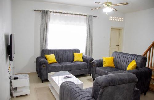 Kampala Apartamento | Stunning lakeview Apt 8mins from Speke Resort