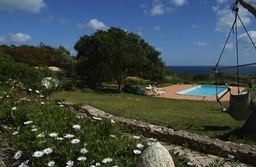 Vila do Bispo Casa | Impresionante ubicación de un apartamento privado en una casa de campo portuguesa directamente en el mar