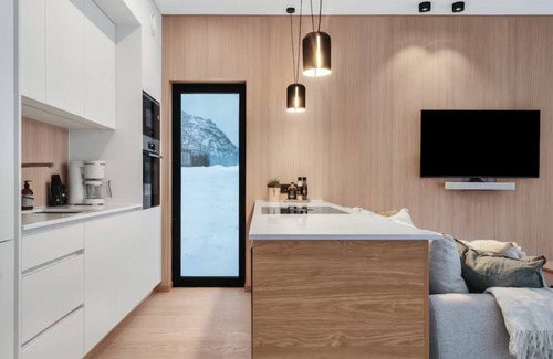 Vagan Cabina | Stunning Lofoten Lodge with Views & Jacuzzi
