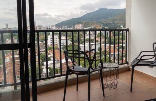 Menga Apartamento | Stunning loft @Cali chipichape W pool & Coworking