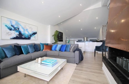 Bahia Dorada Casa | Casa de playa de lujo con climatización y Wifi, Cerca de playa, supermercados y centro