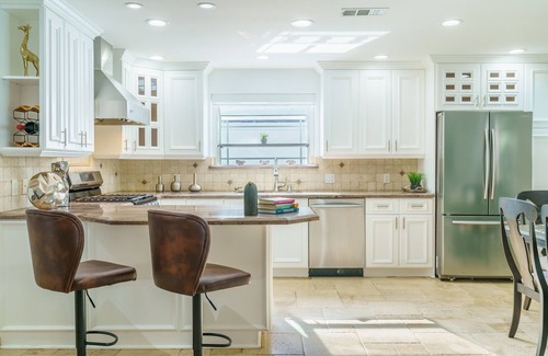 West Hills Casa | Stunning Luxury Home /w Private Pool & Spa