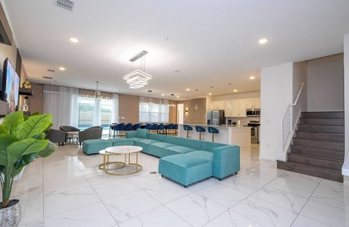 Kissimmee Casa | Stunning Mansion 15 ensuites
