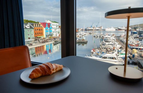 Torshavn Apartamento | Stunning Marina View - Brand New - City Center