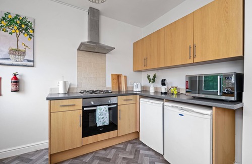 Doncaster Casa | Stunning Modern Home 4 mins from Racecourse