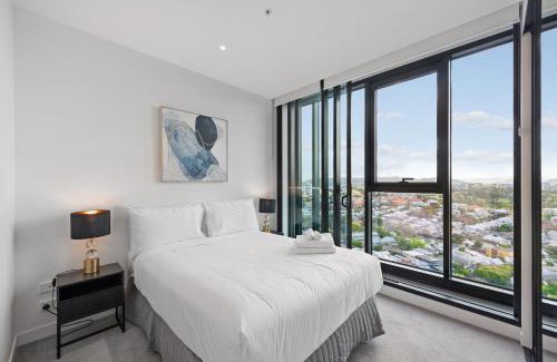 Fortitude Valley Apartamento | Stunning Mountain Views plus Infinity Pool, Gym, Park