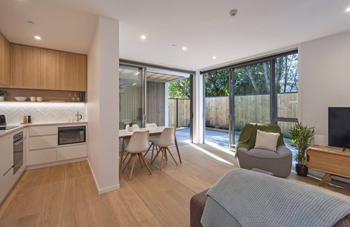Nelson Apartamento | Stunning new 2-bedroom inner-city apartment in Nelson City