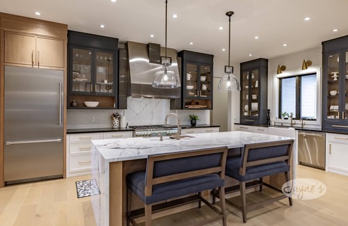 Port Carling Casa | Stunning new 5 bedroom, 5 bath home on the Escarpment!