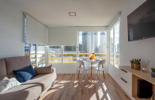 Benidorm Apartamento | Stunning New Apt, Beach 1min, 2BR, Parking
