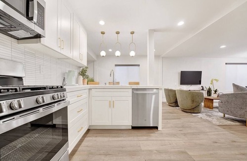 Fullerton Casa | Stunning & Newly Remodeled Close to Disney