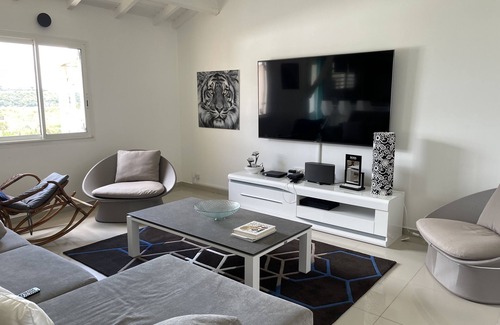 Pointe de la verdure Apartamento | Stunning Ocean View Two-Bed Apartment in Le Gosier
