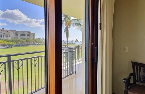 Ko Olina Condominio | Stunning Ocean View Luxury Suite - Ko Olina Beach Villas O421 End Unit