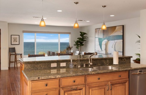 Sunset Cliffs Casa | Stunning Ocean-view Oasis w/ Pool, Spa & Patio