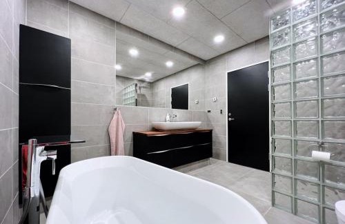 Faroe Islands Apartamento | Stunning Ocean View Penthouse Apartment