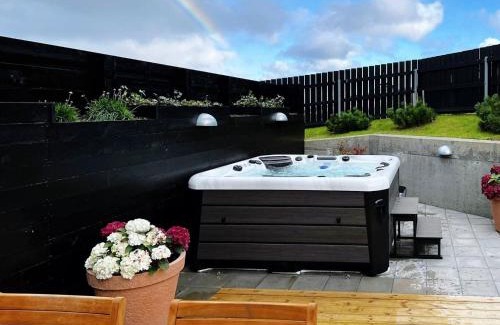 Faroe Islands Apartamento | Stunning Ocean View Penthouse Apartment