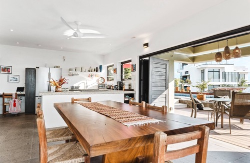 North End Casa | Stunning Ocean Views; 2 Pools;10 min walk to beach