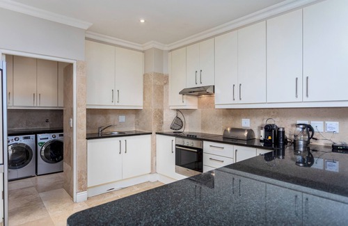 Mouille Point Apartamento | South Seas 105 by CTHA