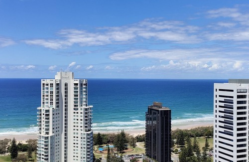 Broadbeach Apartamento | Stunning OceanView Dual-Ensuites Apt w/Balcony @ Broadbeach Gold Coast