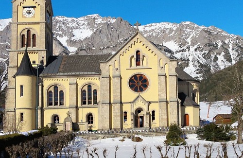 Ramsau am Dachstein Villa | Maravillosa casa de vacaciones privada con WIFI, TV, terraza, mascotas permitida y aparcamiento