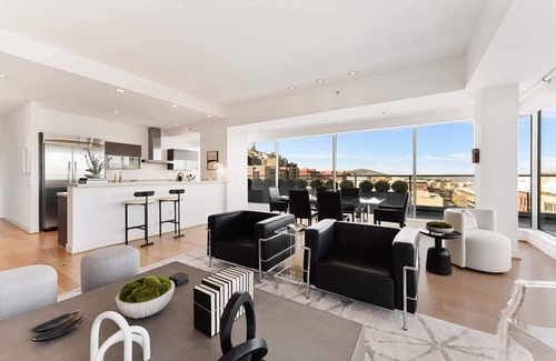 North Beach Apartamento | Stunning Penthouse Apartment with Panoramic Views